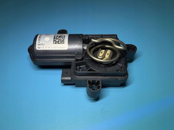 Mercedes-Benz OE 2229067503, A2229067503, A-222-906-75-03 СЕРВОПРИВІД ВИХЛОПНОЇ СИСТЕМИ MERCEDES W167 W213 W222 W257 A2229067503