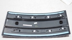 Land Rover OE CK5220939CA 14-18 LAND ROVER L405 ПЕРЕДНЯ ЛІВА БІЧНА НАКЛАДКА ДВЕРЕЙ З ОТВОРОМ