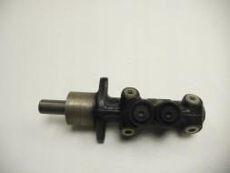Volkswagen OE ГАЛЬМІВНИЙ НАСОС VW 321611019N ОРИГ
