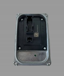 Mercedes-Benz OE A2479004004 A 247 900 40 04 glp Перетворювач модуля LED Mercedes A2479004004
