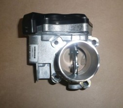 Renault OE 8200987453 RENAULT KOLEOS II EGR ТРУБКА 2.0 DCI