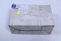 Mercedes-Benz OE A2208200742 Силовий склоочисник передній mercedes w220 a2208200742
