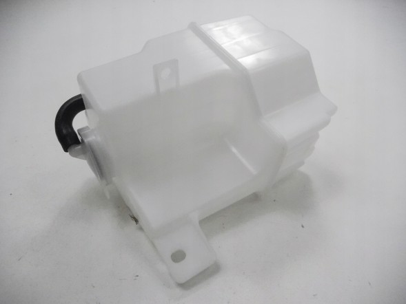 Mazda OE Бачок охолоджуючої рідини Mazda 323 OE B6BF 15 350B