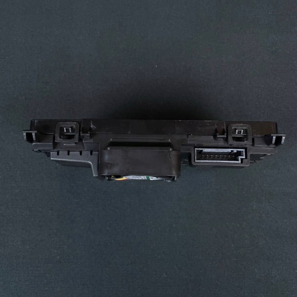 BMW OE 84 10 5A623A9 НОВА BMW Полиця для бездротової зарядки 1', 2', 5', 7', X1, X2, X3