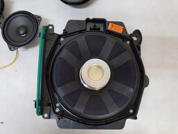 BMW OE 2622490 9266357 2622468 2622469 ДИНАМІКИ BMW G20 G80 HARMAN / KARDON КОМПЛЕКТ