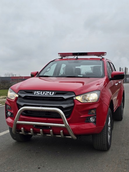 Китай PWT02_IDM20 Isuzu D-Max 2020 - Передня дужка A-Bar кенгуру, хром