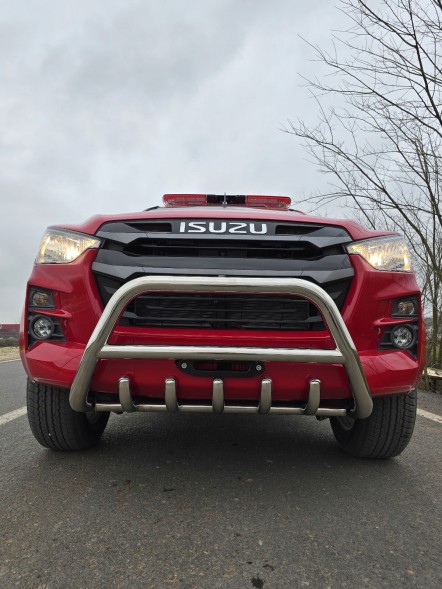 Китай PWT02_IDM20 Isuzu D-Max 2020 - Передня дужка A-Bar кенгуру, хром