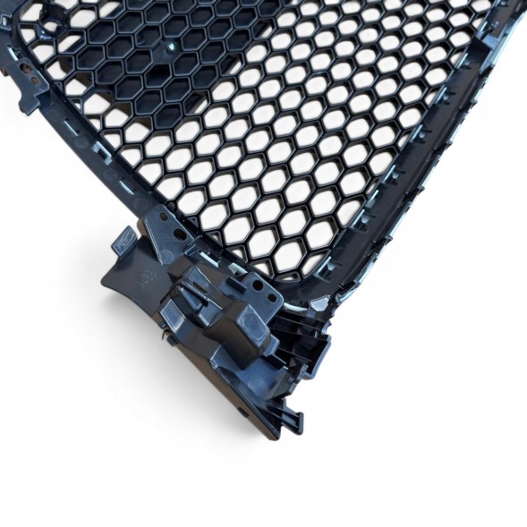 Китай Plaster Miodu Audi A4 B8 2007-2011 Grill Przedlift Решітка радіатора Audi A4 B8 2007-2011 "Стільники" Чорний Глянець RS Накладка на бампер