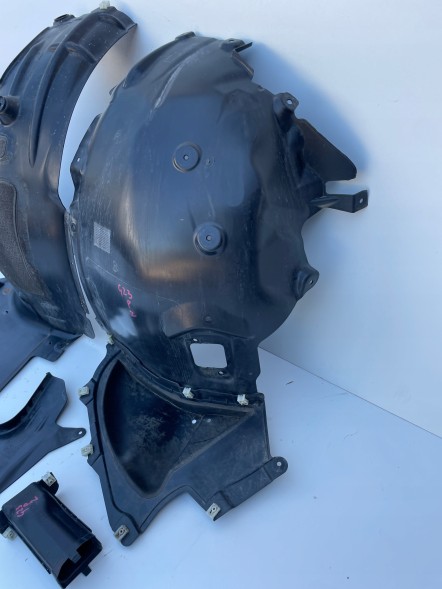 BMW OE KKDA BMW G22 G23 NADKOLE PRAWE PRAWY PRZÓD 7447162 7315730 BMW G22 G23 НАДКОЛІСО ПРАВЕ ПЕРЕДНЄ 7447162 7315730