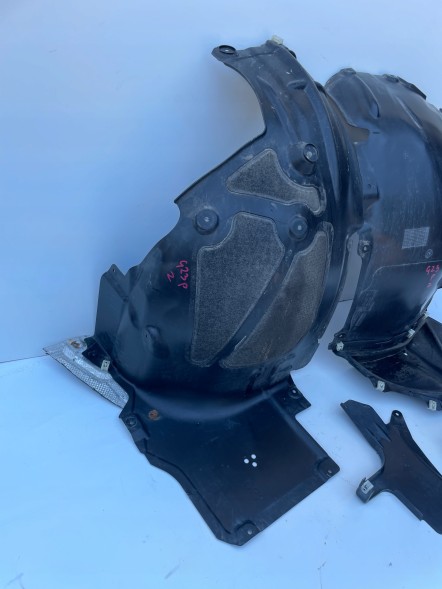 BMW OE KKDA BMW G22 G23 NADKOLE PRAWE PRAWY PRZÓD 7447162 7315730 BMW G22 G23 НАДКОЛІСО ПРАВЕ ПЕРЕДНЄ 7447162 7315730