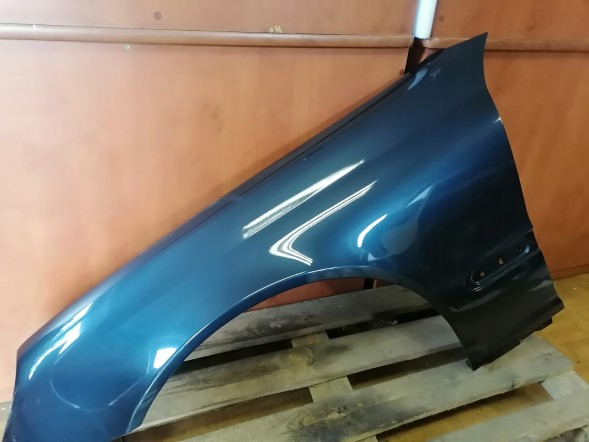 Polcar BŁOTNIK LEWY PRZÓD MERCEDES W203 189 БРИЗКОВИК ЛІВИЙ ПЕРЕДНІЙ MERCEDES W203 189