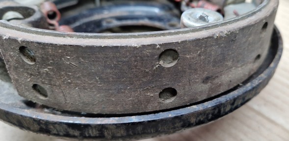 Gaz 69 bęben i tarcza kotwiczna ręczny GAZ 69 УАЗ 469 452 КОМПЛЕКТ ГАЛЬМА СТОЯНКОВОГО БАРАБАН МЕХАНІЗМ НА ТРОС - НОВИЙ