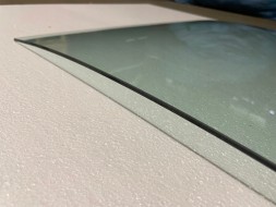 BMW OE SZYBA DRZWI LEWY TYŁ BMW 3 G20 CARPARTS24 ВІКНО ДВЕРІ ЗАДНЄ ЛІВЕ BMW G20 2021R
