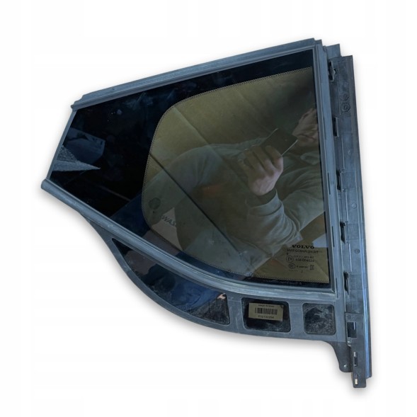 Volvo OE 32132258 P32132258 СКЛО ТРИКАТ ПРАВЕ Праве ЗАДНЄ VOLVO C40 2021- НОВЕ OE Тоноване