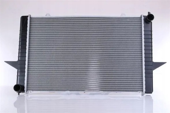 Nissens 65546A Радіатор охолодження 65546a nissens volvo c70 s70 i