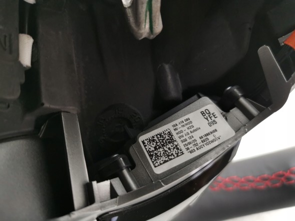 Volkswagen OE 10A419089BQ, DWP537266OE Шкіряне кермо GTX з червоною ниткою для VW ID. Buzz 10A419089BQ Нове OE
