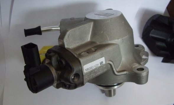 FoMoCo K10_29 A2C87165500 ADQTM GK2Q-9B395-AA2 Паливний насос вприскування Continental Fomoco FORD TRANSIT GK2Q-9B395-AA2