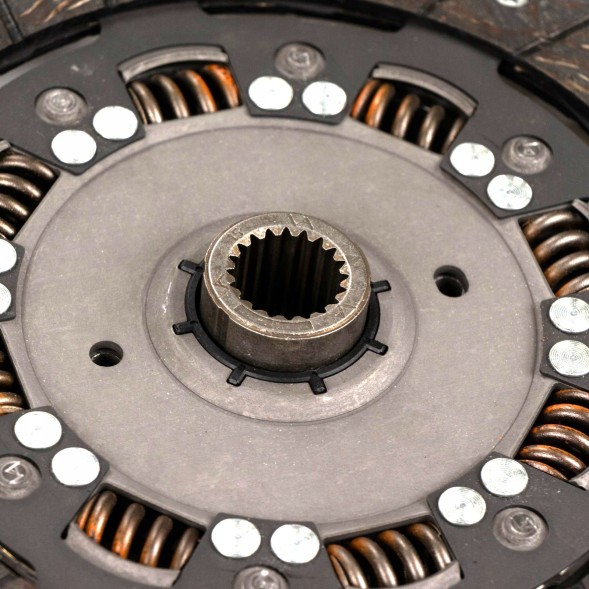Fiat OE Зчеплення FIAT STILO 1.9D 1.9JTD 03-07 OR 55191330