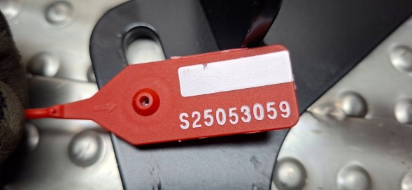 Peugeot OE S25053059 Гачок WESTFALIA 631689180 9823288680 Opel Corsa F Peugeot 208 II 2019-