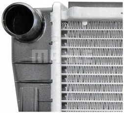 Mahle CR 270 000S Охолоджувач води cr 270 000s mahle мерседес