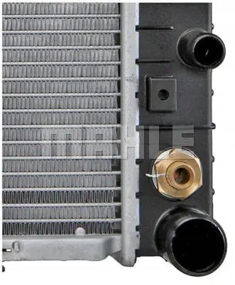 Mahle CR 270 000S Охолоджувач води cr 270 000s mahle мерседес
