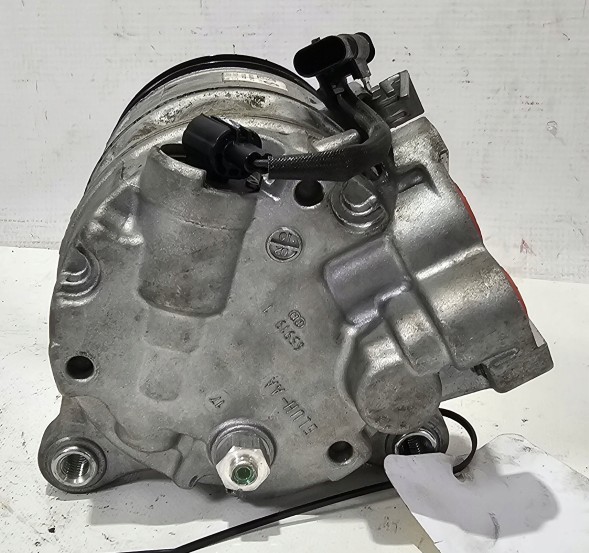 BMW OE 6842618 ORG BMW OE НОВИЙ ОРГ КОМПРЕСОР BMW / MINI F39 F45 F46 F48 F54 F55 F56 F57 F60 - 6842618
