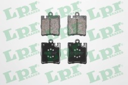 05P957 LPR Комплект гальмівних колодок з 4 шт дисків