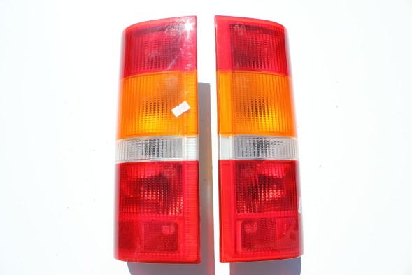 Ford OE 95VG13404A -405A Лампи задні kpl. L+p ford transit 95vg13404a/405а