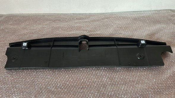 Toyota OE 16592-0T110 COROLLA E21 19- КЕРМО ПОВІТРОЗАБІРНИКА НИЖНЯ БАЛКА TOYOTA COROLLA E21 19-