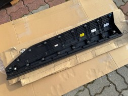 Hyundai OE 87722-G1000. Listwa drzwi przednia prawa Ioniq 5 HYUNDAI IONIQ V 5 ПРАВА ПЕРЕДНЯ НАКЛАДКА ДВЕРЕЙ ПРАВИЙ ПЕРЕДНІЙ 87722-G1000 НОВА