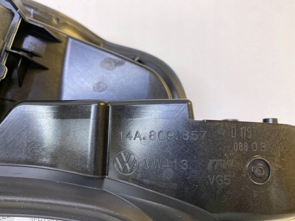 Volkswagen OE РОЗКЛАДАЧКА ЗАРЯДКИ VW ID.7 ID7 14A809857 ORG
