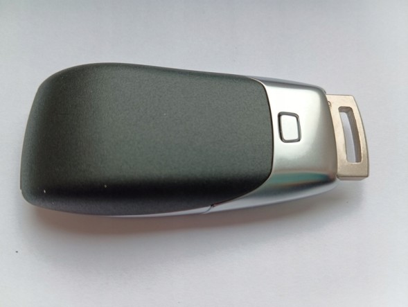 Mercedes-Benz OE Дистанційний ключ A1779057804 MERCEDES W177