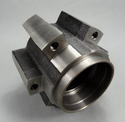 BSG BSG 30-325-030 ВТУЧКА ЗАДНЯ FORD TRANSIT 2014 - ЗАДНІЙ ПРИВІД
