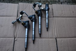 Volkswagen OE WTRYSKIWACZ WTRYSKIWACZE VW PASSAT B8 04L130277AE Інжектор форсунки vw passat b8 04l130277ae