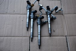 Volkswagen OE WTRYSKIWACZ WTRYSKIWACZE VW PASSAT B8 04L130277AE Інжектор форсунки vw passat b8 04l130277ae