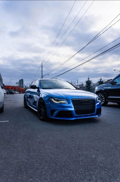 Китай AUDI A4 B8 ATRAPA CHŁODNICY GRILL PRZEDNI PLASTER MIODU 8-12 CZARNY POŁYSK Решітка радіатора Audi A4 B8 чорний глянець стільники 2008-2012