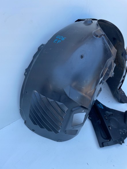 BMW OE KKDA BMW U06 NADKOLE PRAWE PRAWY PRZÓD 8498438 8498448 BMW U06 НАКЛАДКА НА КРИЛО ПРАВА ПЕРЕДНЯ 8498438 8498448