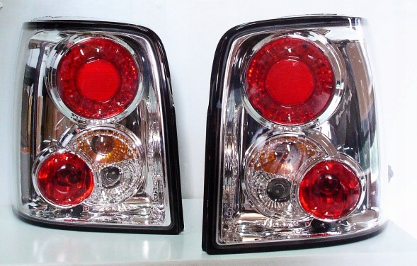 CHINA 954891AE Vw passat b5 1996 - 2000 лампи задні lexus style red clear kombi -нові-