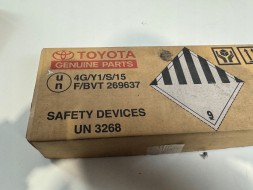 Toyota заводська комплектація 73910-05060 Airbag подушка крісла права нова oe toyota avensis t27 08-18 73910-05060