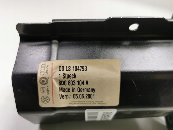 Volkswagen OE Частина секційна - лонжерон правий передній Volkswagen Passat 2001- 8D0803104A