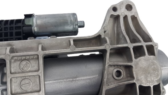 Mercedes-Benz OE Рульова колонка A1674609100, 1674609100