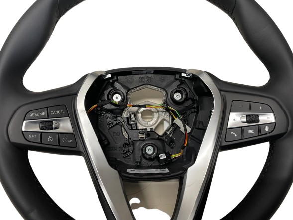 BMW OE KIEROWNICA BMW F40 F44 G20 CARPARTS24 ШКІРЯНЕ РУЛЬМО МУЛЬТИФУНКЦІОНАЛЬНЕ BMW 1 F40 2 F44 3 G20 ОРИГ.