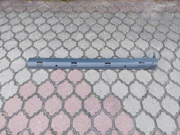 Volkswagen OE VW T6 PRZEDNIE LEWE POSZERZENIE PROGU 7E8804753B VW T6 ПЕРЕДНЄ ЛІВЕ РОЗШИРЕННЯ ПОРОГА 7E8804753B