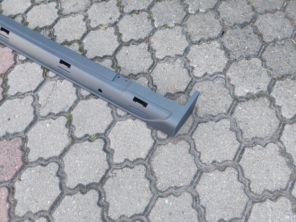 Volkswagen OE VW T6 PRZEDNIE LEWE POSZERZENIE PROGU 7E8804753B VW T6 ПЕРЕДНЄ ЛІВЕ РОЗШИРЕННЯ ПОРОГА 7E8804753B