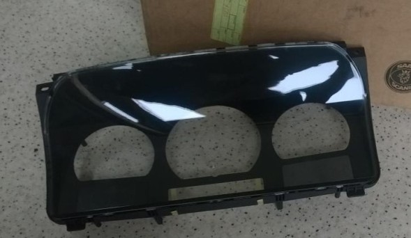 Tender КОРПУС ТАХОМЕТРА SAAB 9000 4068078