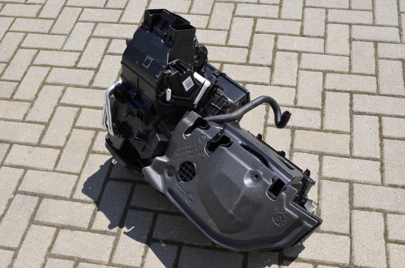 Volkswagen OE 5WB816001A Vw arteon fl обігрівач кліматронік 5wb816001a