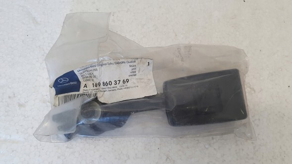Mercedes-Benz OE A1698603769 ПРЯЖКА ЗАДНЯ ЦЕНТРАЛЬНА КРАПКА ДЛЯ РЕМЕНЯ MERCEDES W245 W170 NEW ORG