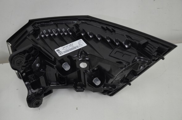 Volkswagen OE 5H0945207D, 5H0945208D, 5H0945307E, 5H0945308E 4× ФАРИ VW GOLF 8 ЗАДНІ IQ LIGHT 5H0945307E 5H0945207D 5H0945208D