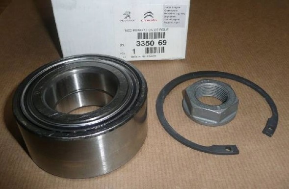Peugeot OE 3350 69 комплект підшипників колеса