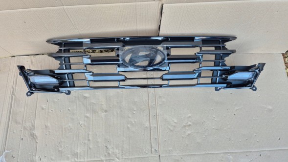 Hyundai OE GRILL ATRAPA CHŁODNICY + STELAŻ HYUNDAI TUCSON IV LIFT 2024- BEZ KAMERY Муляж решітки радіатора GRILL + КАРКАС Hyundai Tucson IV LIFT 24- OE 86351-N7HA0